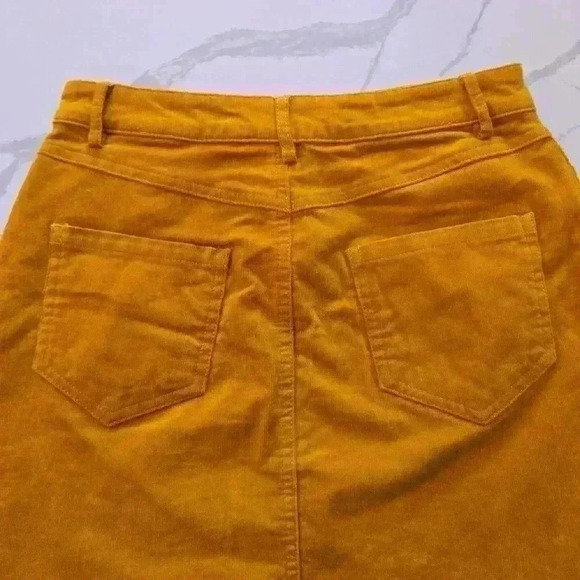 Forever 21 Corduroy Mini Skirt Distressed Hem Mustard Yellow A Line Size Small - Picture 3 of 8